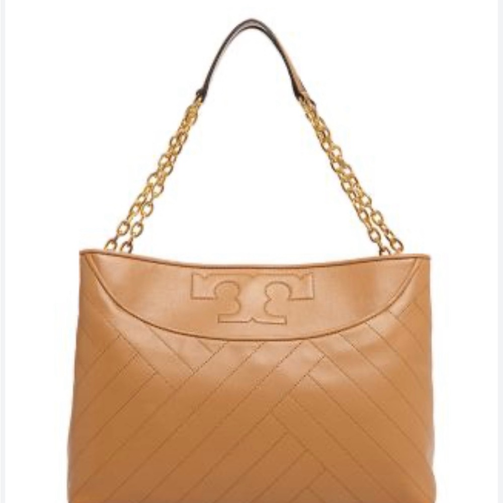 Tory Burch shoulder bag, Used very good condition, clean.